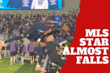 San Diego FC forward almost falls while celebrating with fans beating Portland