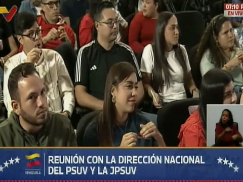 Presidente Maduro: Los jefes y jefas de calle destrozaron el intento de imponer a Guaidó como presidente