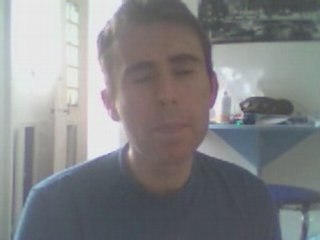 Wiwi massacre "J'aime la vie" de Vicky Leandros