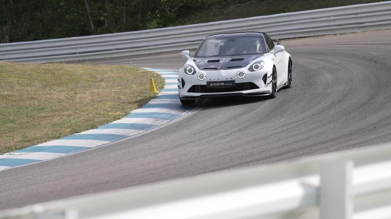 Die neue Alpine A110 R Ultime - Aerodynamik neu Gestaltet