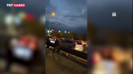 Arızalanan metrobüs yoğunluğa neden oldu