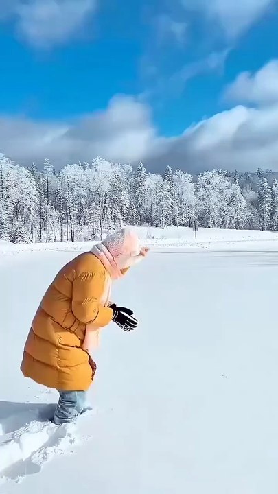 Hilarious Deep Snow Fails & Funniest Winter Moments!
