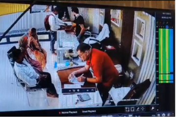 दिनदहाड़े ज्वेलर्स की दुकान में उठाईगिरी