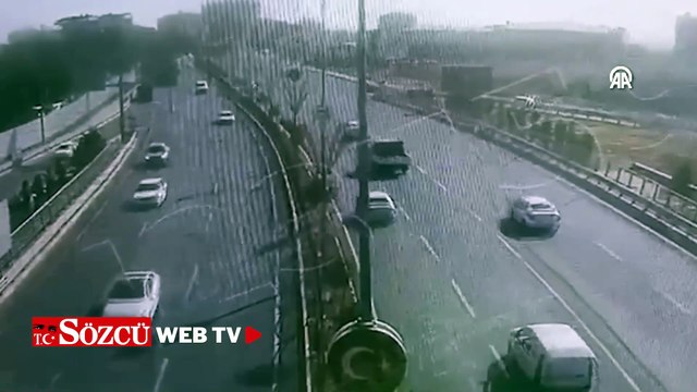 Şanlıurfa’da 2 kişinin öldüğü zincirleme kazanın görüntüleri ortaya çıktı