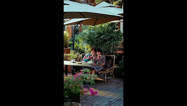 Mom's back to fix the mess / No Fate Stronger Than a Reborn Mom / Rewriting her bad ending / Reborn to tame the madhouse