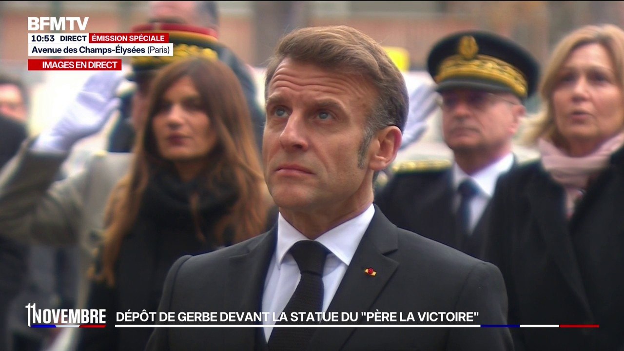 11-Novembre: la Marseillaise entonnée pendant qu'Emmanuel Macron se reccueille devant la statue de Clemenceau