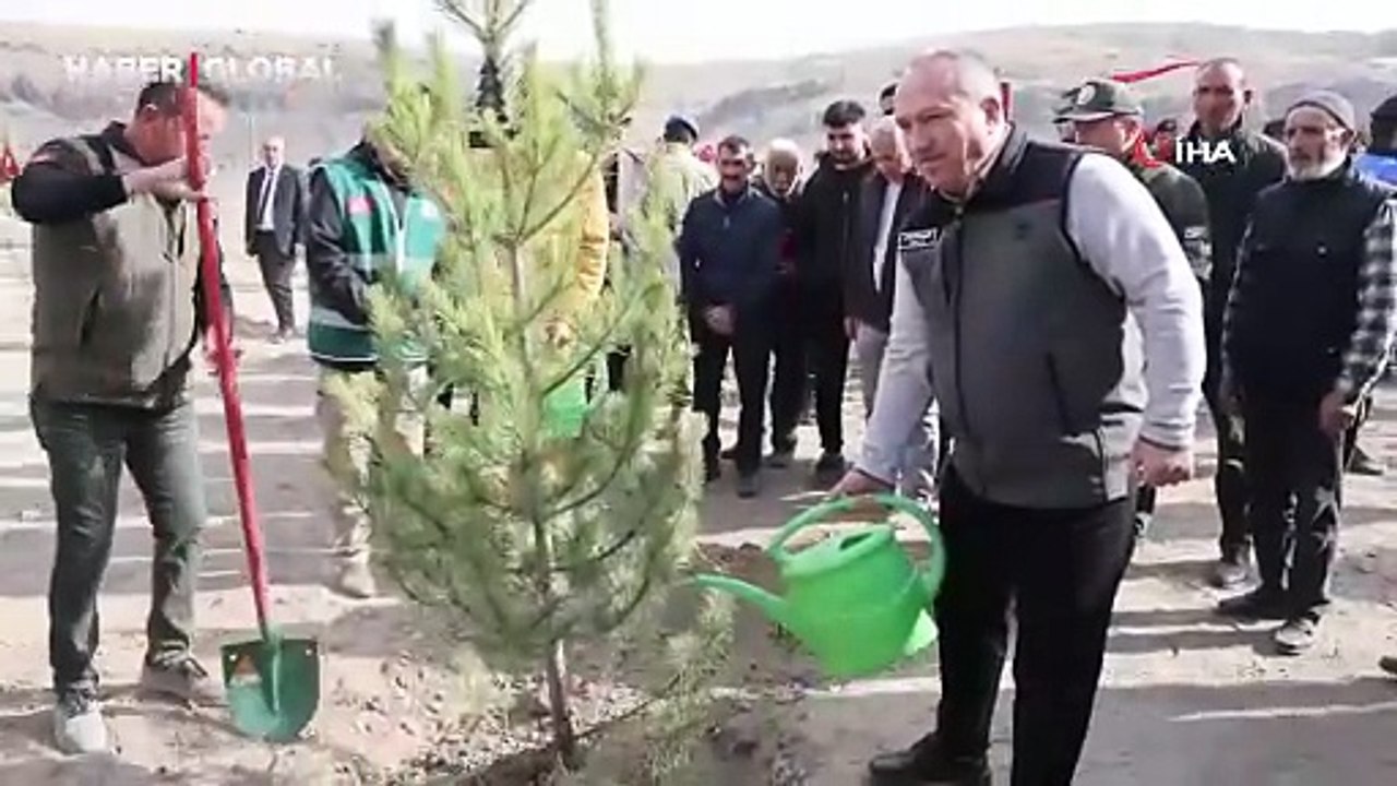 Nevşehir'de geleceğe nefes: 18 bin 500 fidan toprakla buluşturuldu