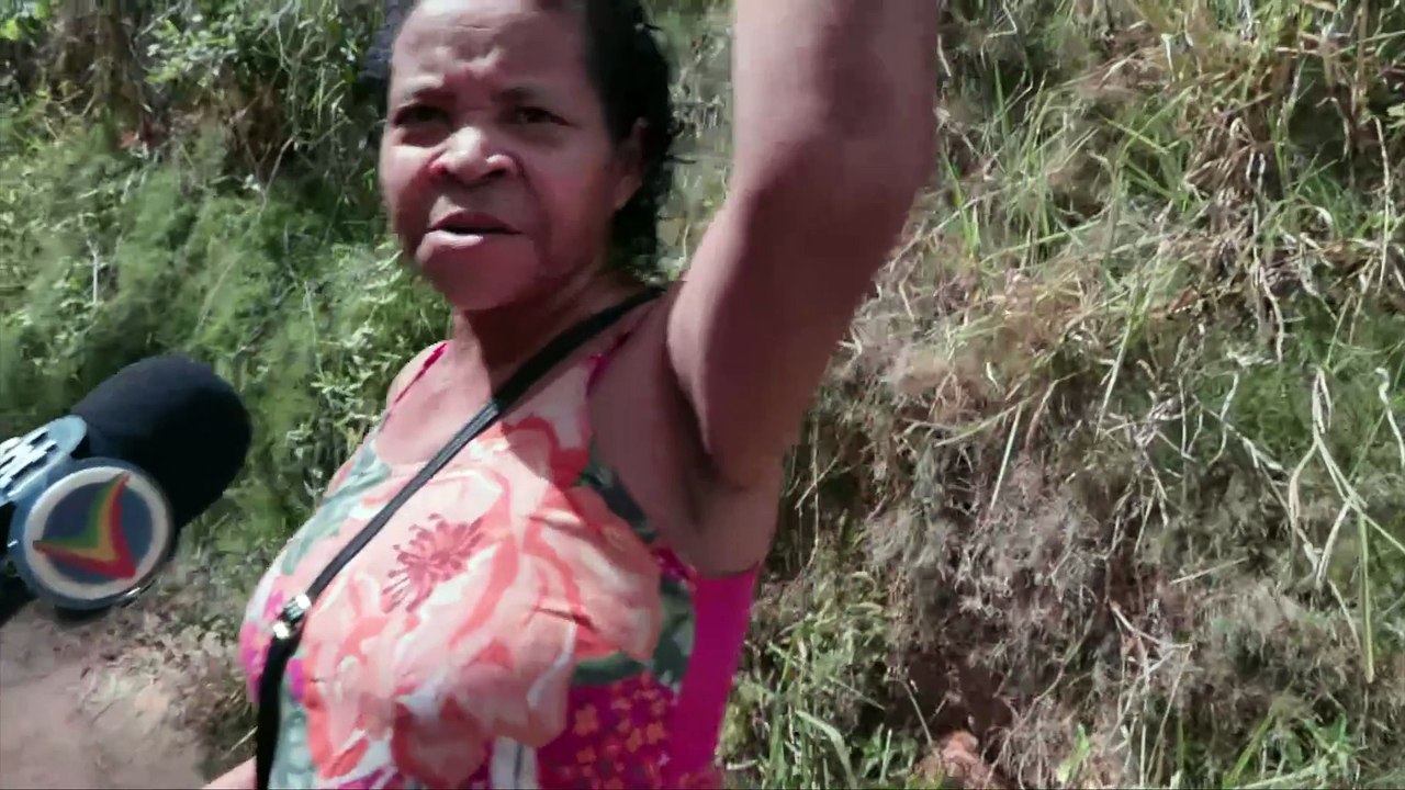 Desafios de Mobilidade em Olinda: Condições Precárias da Rua Mogi das Cruzes Impactam Vida dos Moradores