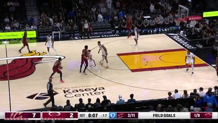 Cavaliers - La passe décisive sans regarder de Mitchell