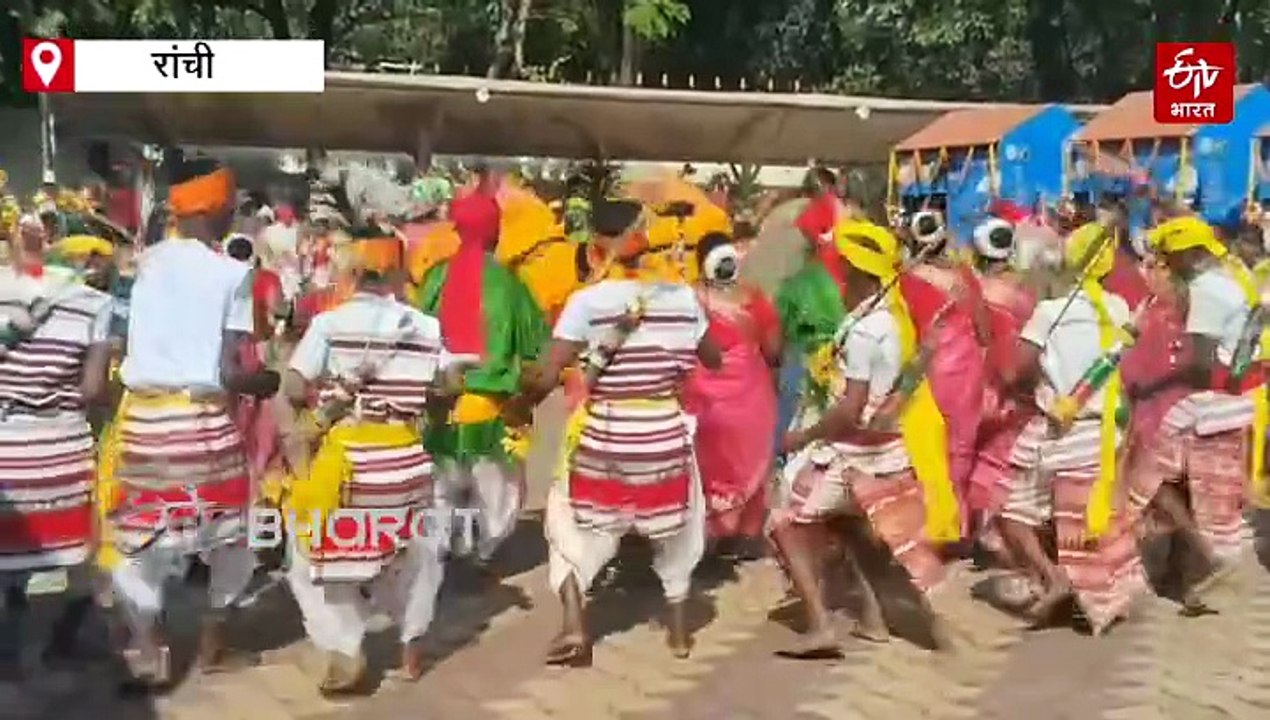 झारखंड स्थापना दिवस समारोह को लेकर सीएम हेमंत सोरेन ने प्रचार वाहन किया रवाना, राज्यपाल को भी किया आमंत्रित