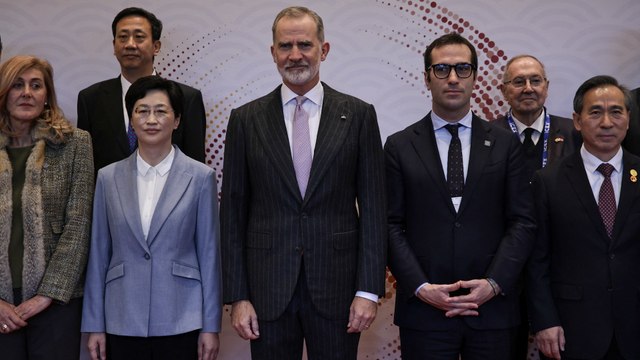 El Rey reclama seguir fortaleciendo las relaciones con China