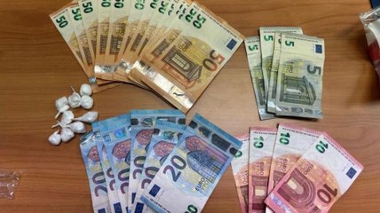 Pesaro, cocaina nel sedile dell'auto: albanese arrestato ed espulso (11.11.25)