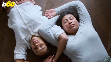 Napping During the Holidays Is One of the Most Amazing Feelings