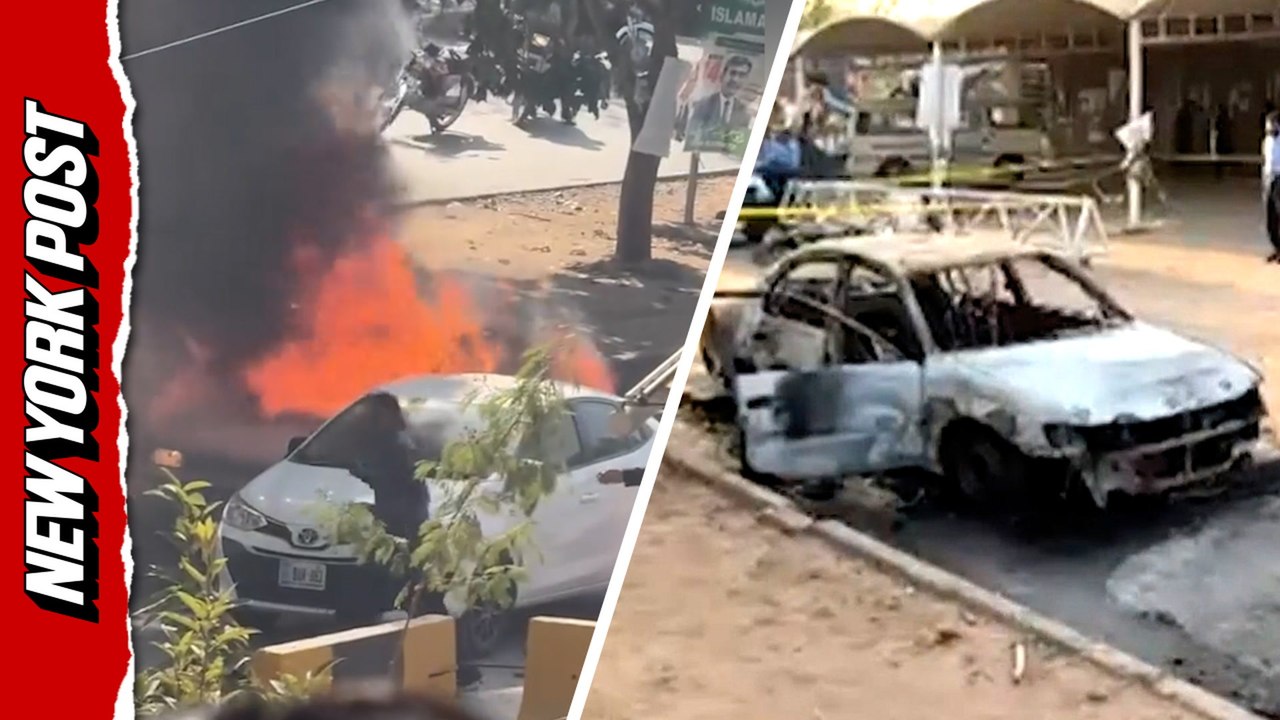 Suicide bomber triggers deadly car blast outside Pakistan court, killing 12