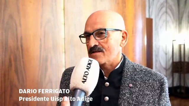 Corsa contro la violenza sulle donne a Bolzano: Serve una rivoluzione culturale, vogliamo vedere tanti uomini