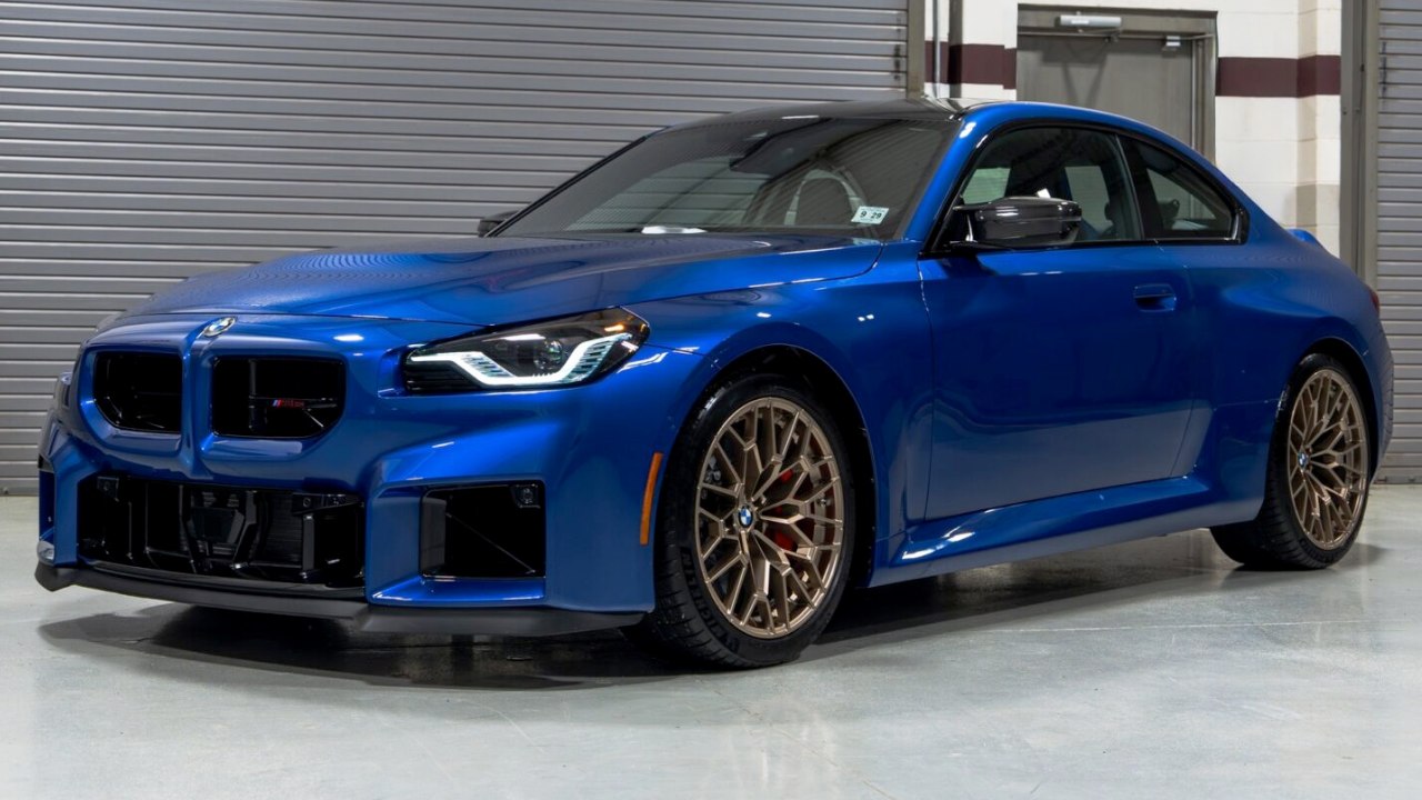 2025 BMW M2 CS G87 – 530 PS, Portimao Blue, Performance im Fokus