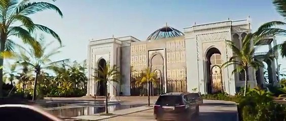 Dziewczyny z Dubaju Bande-annonce (EN)