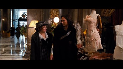 Wonder Woman (2017) 4K - Dress Shopping Scene | Movieclips