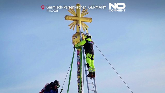 Retiran la cruz dorada del Zugspitze, la cima más alta de Alemania