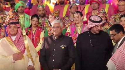 റിയാദ് സീസണിൽ അതിഥിയായെത്തി ടൂറിസം മന്ത്രി