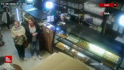 İzmir'de elinde bıçakla müşterilere saldırdı