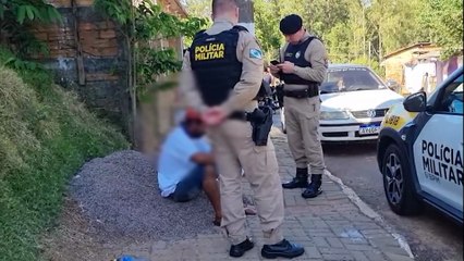 Homem que espancou vizinho com pedaço de pau é detido pela PM no Bairro XIV de Novembro