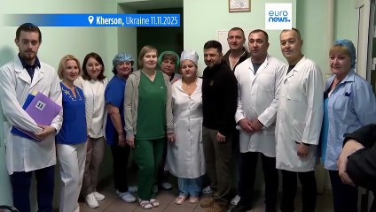 Trois ans après sa libération, la ville de Kherson vit toujours sous une menace russe permanente