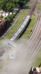 Tragedia evitada por poco: el descarrilamiento del Sarmiento expuso la desidia y el desguace ferroviario del gobierno de Milei