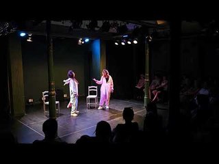 Gente encerrada en sitios @entradas