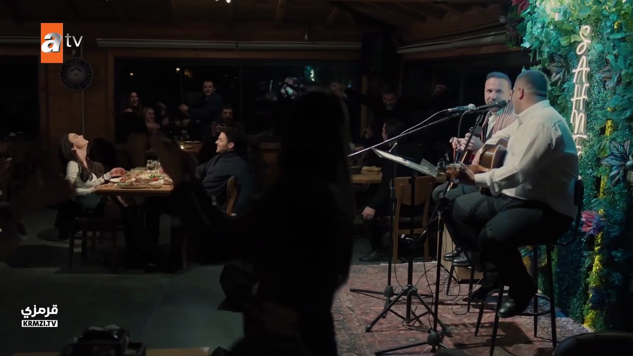 مسلسل عيناك كالبحر الاسود الحلقة 11 مترجم