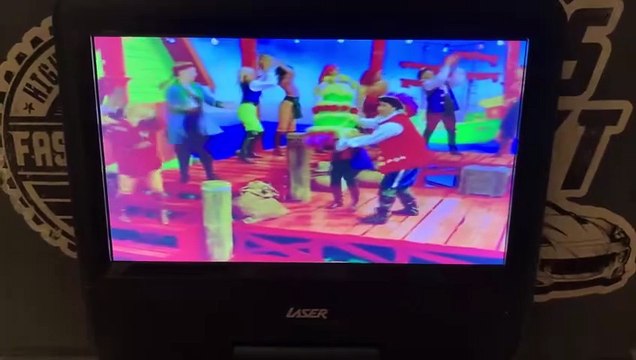 The Wiggles Magical Adventure! A Wiggly Movie (2003) Dorothy and Wally visit Captain Feathersword & A Pirate Dance!