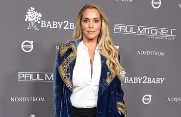 Elizabeth Berkley fue 'excluida'  de Hollywood Tras el estreno de Showgirls