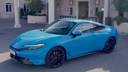Honda’s all-new Prelude e:HEV sports coupe Design Preview in Racing Blue Pearl