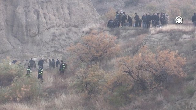 Gürcistan sınırında düşen askeri kargo uçağının enkazında incelemelere başlandı