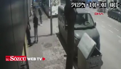 Kaldırımdakilerden kenara çekilmelerini isteyip iş yerine ateş açtı; o anlar kamerada