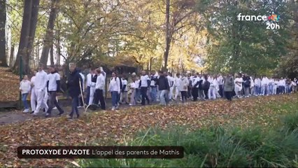 Plusieurs centaines de personnes se sont rassemblées hier à Saint-Omer pour rendre hommage à Mathis, 19 ans, mortellement percuté par un automobiliste ayant consommé du protoxyde d’azote - VIDEO