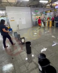 Nem o metrô escapou! Goteiras tomam conta da Estação Acesso Norte durante chuva em Salvador