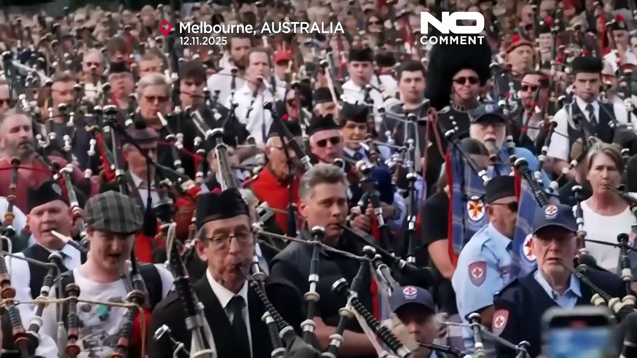 Dudelsackspieler in melbourne knacken weltrekord mit ac/dc-auftritt