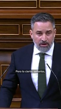 Abascal llama a Sánchez: Narcisista sin escrúpulos aupado por una flotilla de vagos y maleantes
