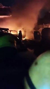 مقتل 7 أشخاص وإصابة 27 آخرين بانفجار عبوات ناسفة في مركز شرطة بالهند (فيديو)