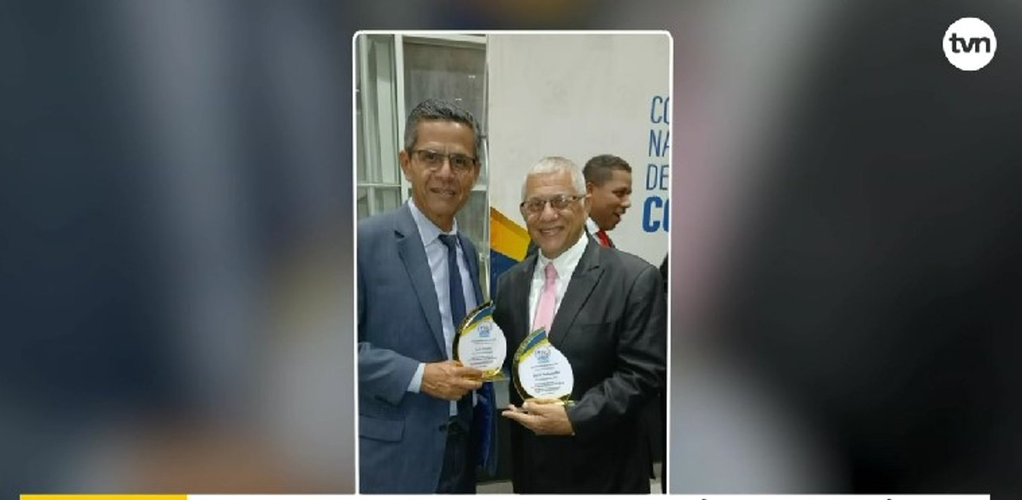 Colegio de Periodista reconoce trayectoria de periodistas de TVN Media