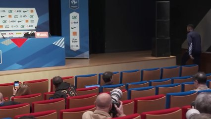 Conférence de presse émotive de Mbappé avant France-Ukraine