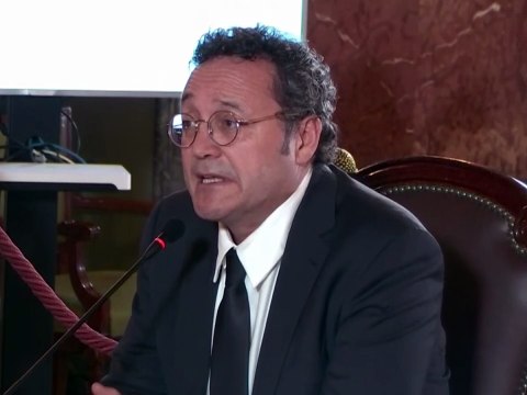 El fiscal general no contesta a acusaciones y reprocha actitud desleal al novio de Ayuso