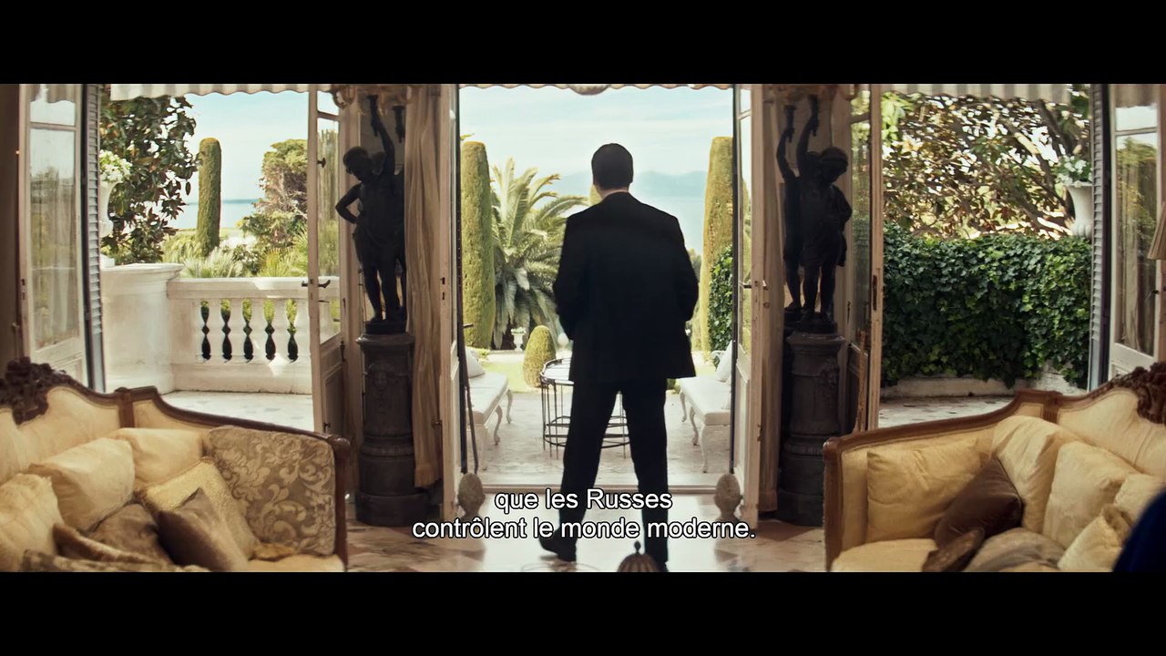 Le Mage du Kremlin : bande-annonce VOST (avec Jude Law, Paul Dano, Alicia Vikander...)