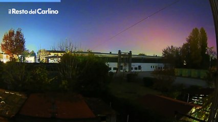 L'aurora polare nel video ripreso a San Giovanni in Persiceto (Bologna)