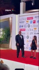 خالد الصاوي ببدلة أنيقة في افتتاح مهرجان القاهرة السينمائي