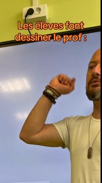 Les élèves font dessiner le prof