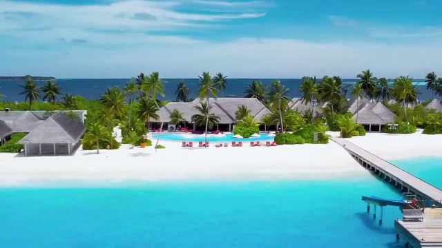 YOUNA - Melodic Techno & Progressive House DJ Mix 2025