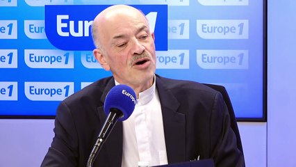 Salah Abdeslam est-il vraiment à l'isolement ? Les explications d'Alain Bauer