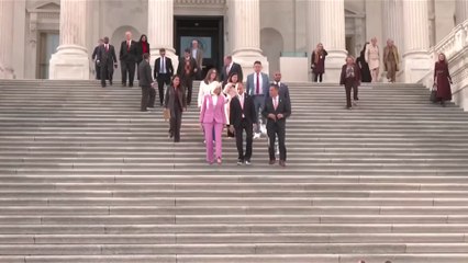 Hakeem Jeffries Delivers Defiant Message as Shutdown Battle Heats Up